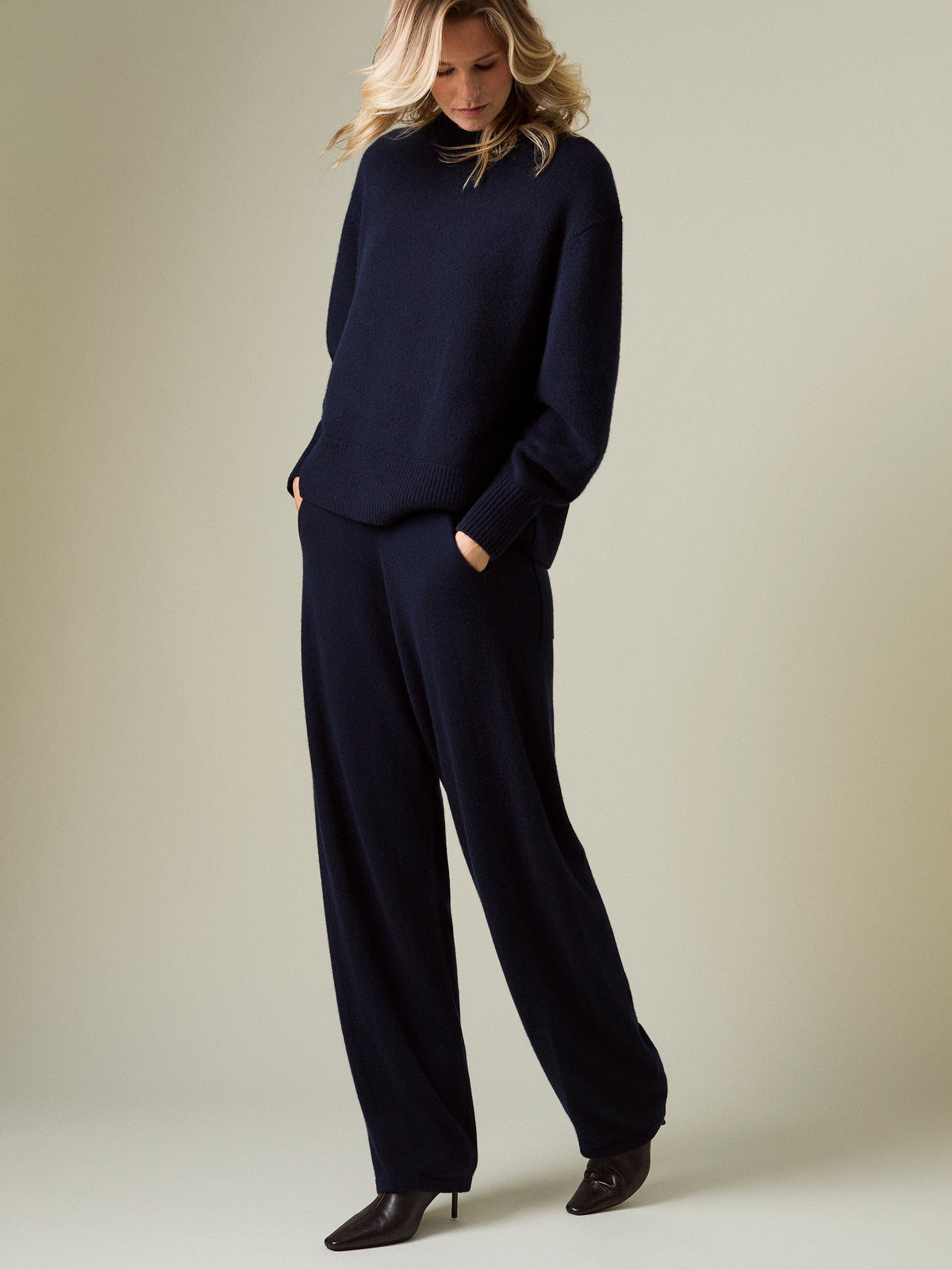 LENI CASHMERE CREW-NECK JUMPER
